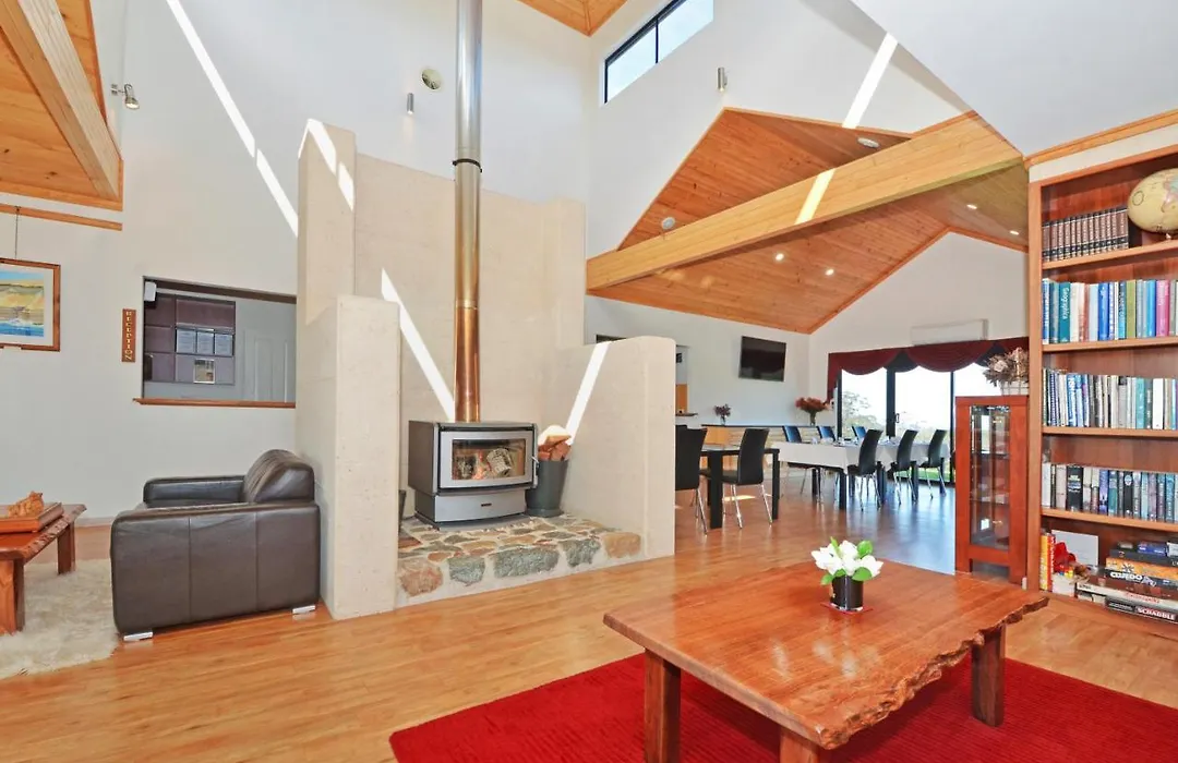 Sensational Heights Bed & Breakfast-1