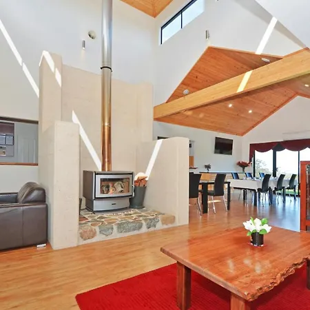 Sensational Heights Bed & Breakfast-3